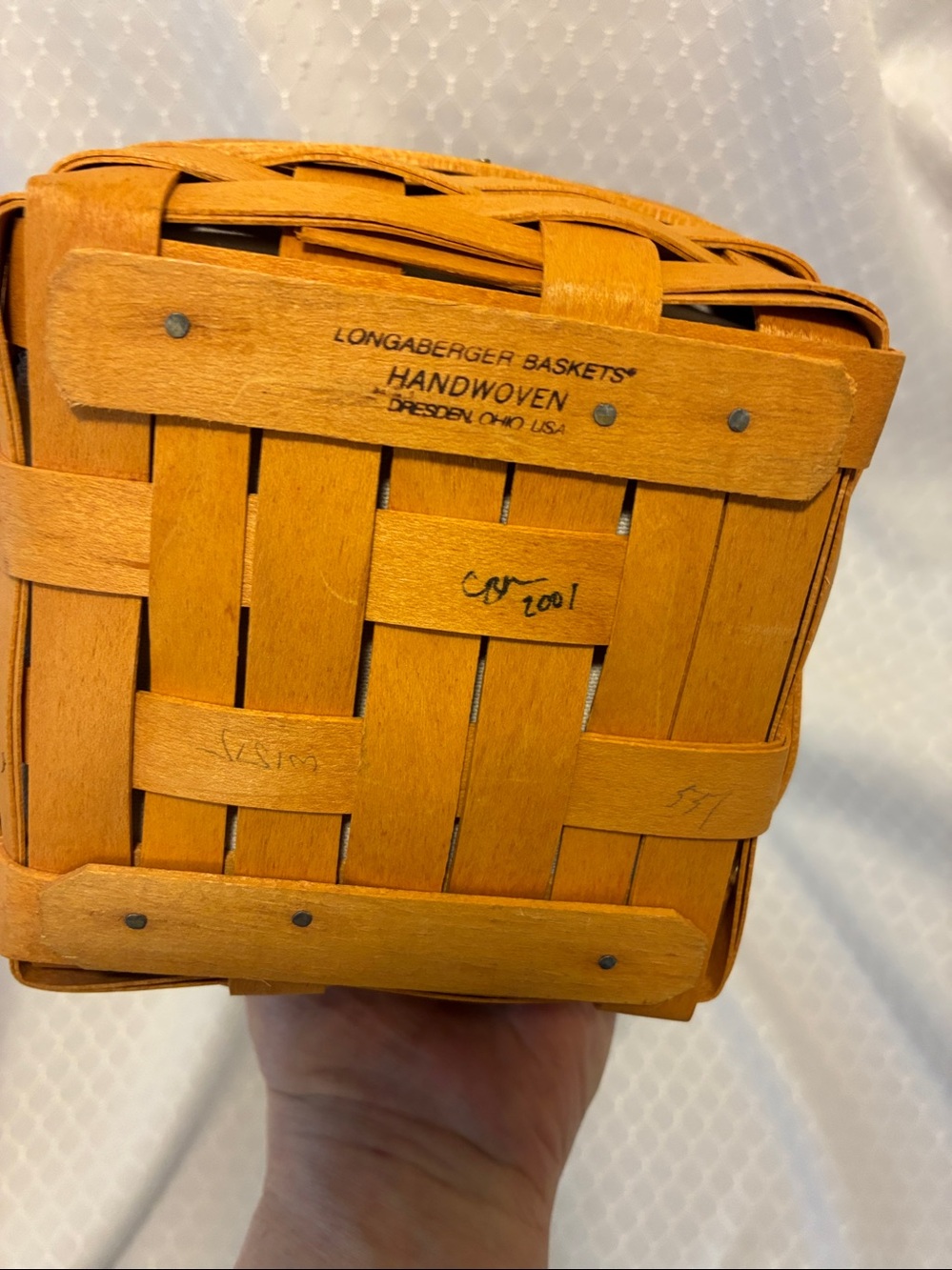 Longaberger Tarragon Basket, Protector, Liner and Lid EUC - Picture 5 of 10